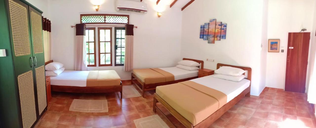 Mango House Japanese Guest House Негомбо Екстериор снимка