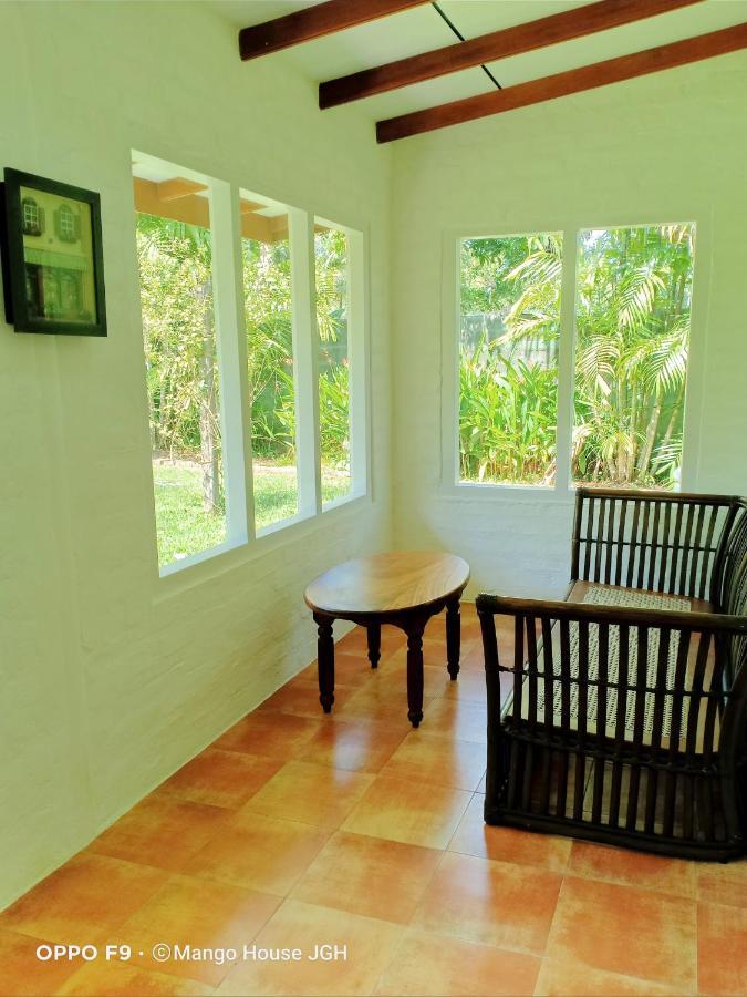 Mango House Japanese Guest House Негомбо Екстериор снимка